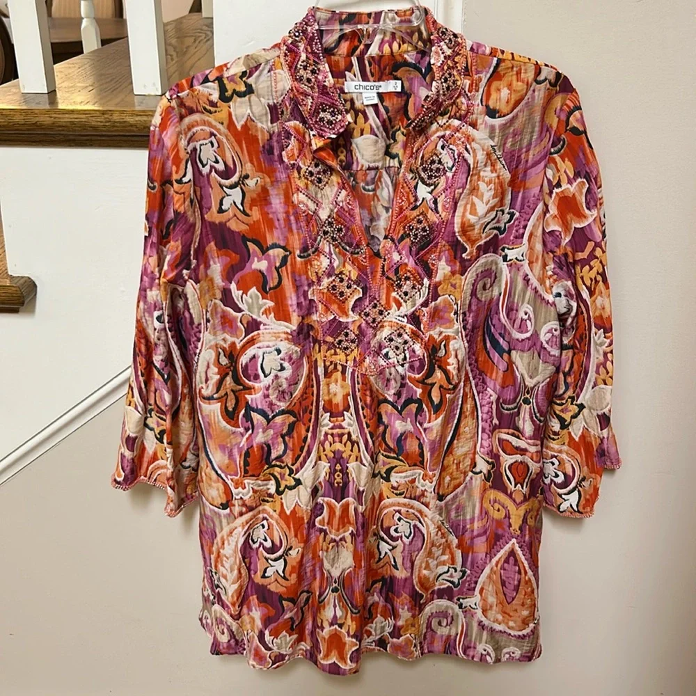 Chico's Watercolor Stunning lightweight tunic - Picture 4 of 16